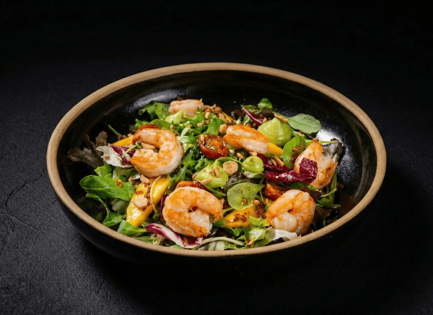 GREEN SALAD WITH PRAWNS
